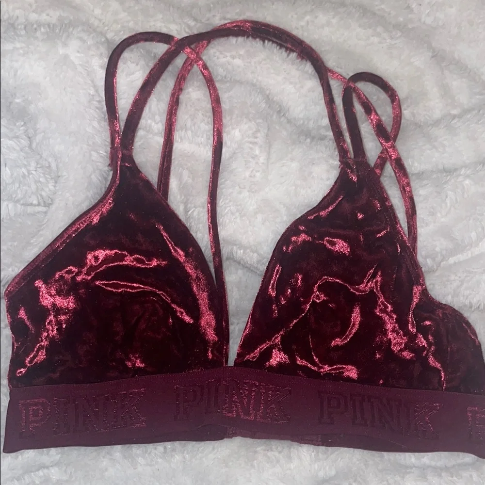 PINK Victoria's Secret Red Velvet Bra - Picture 1 of 5